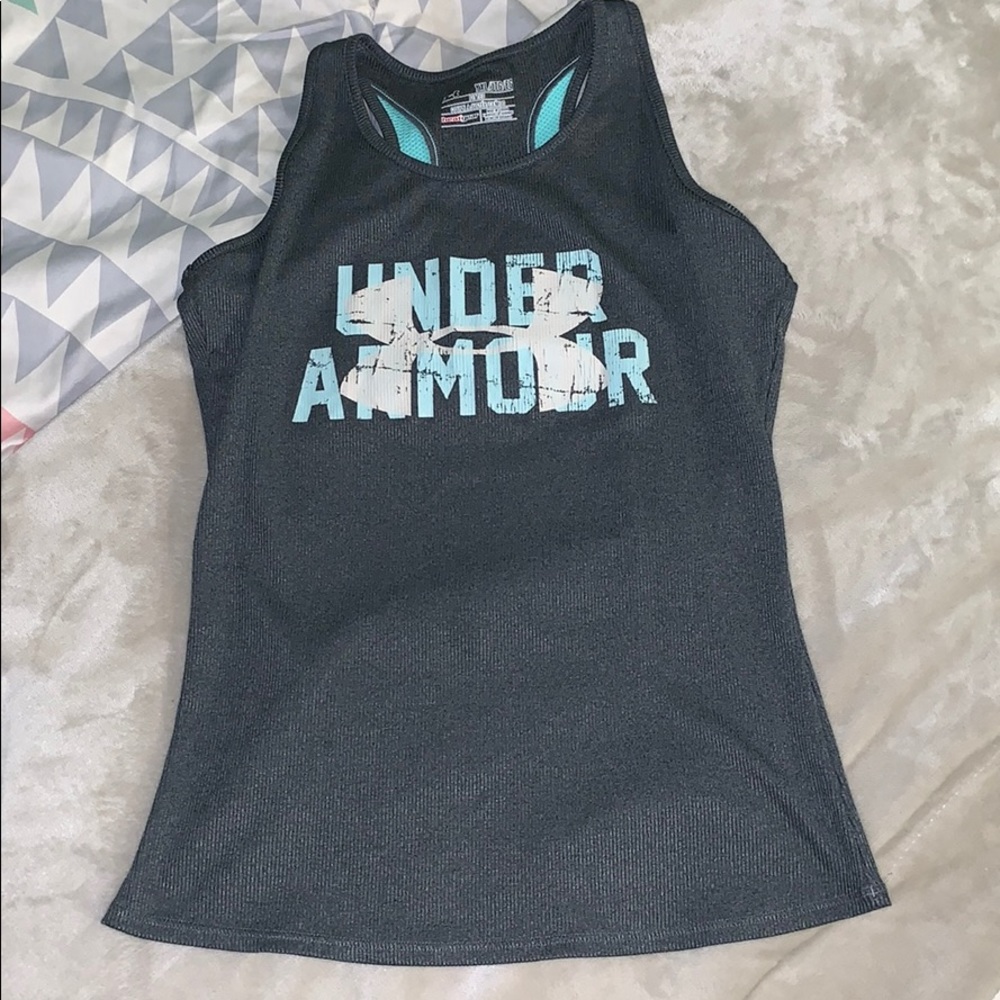 UA tank top